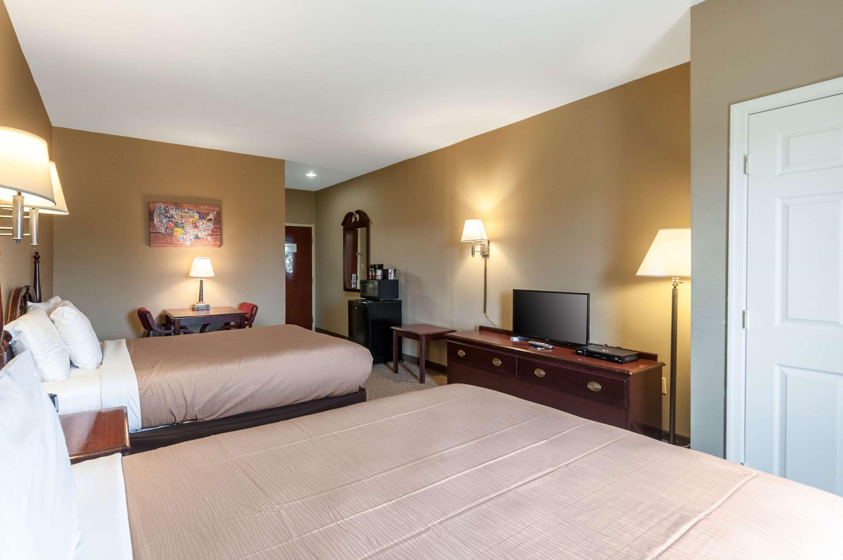 Econo Lodge Inn & Suites Middletown Kültér fotó