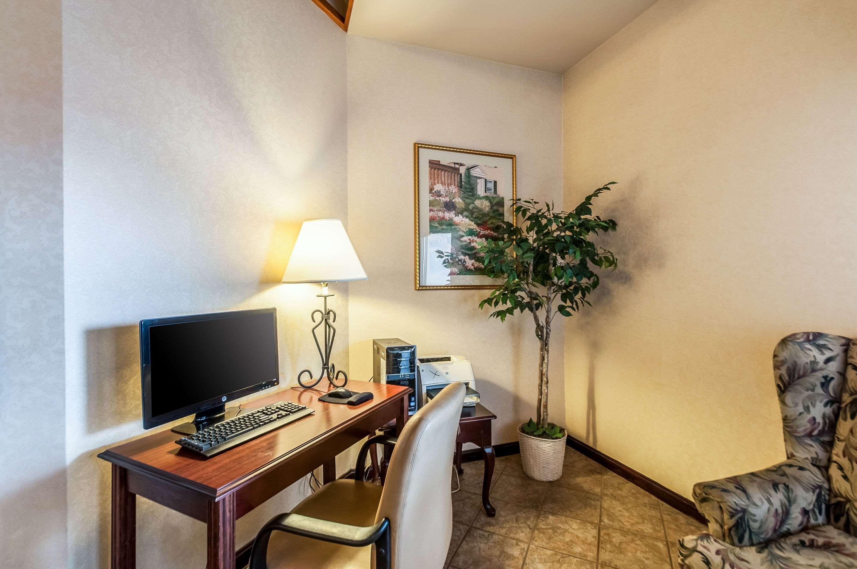 Econo Lodge Inn & Suites Middletown Kültér fotó