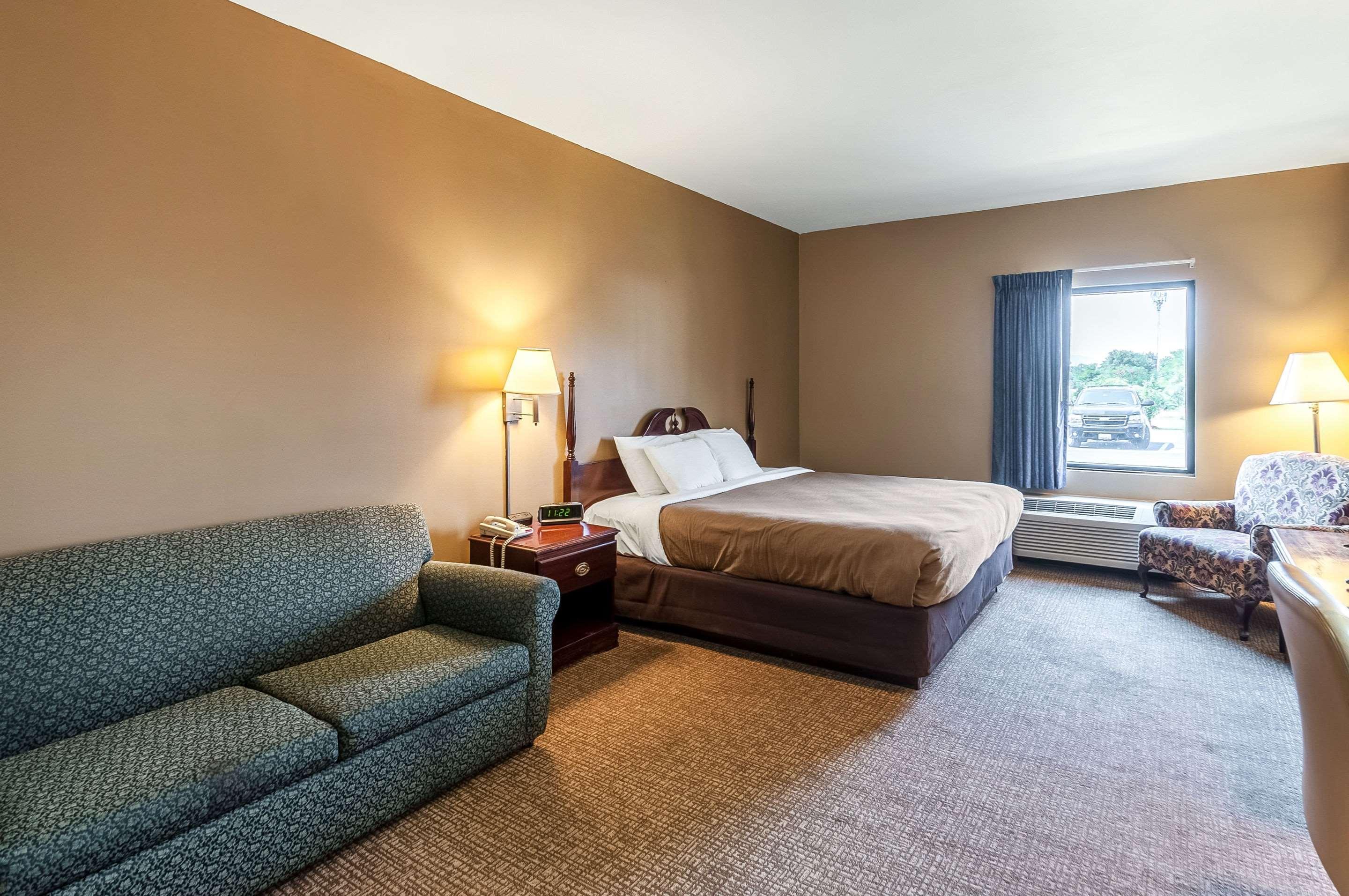 Econo Lodge Inn & Suites Middletown Kültér fotó