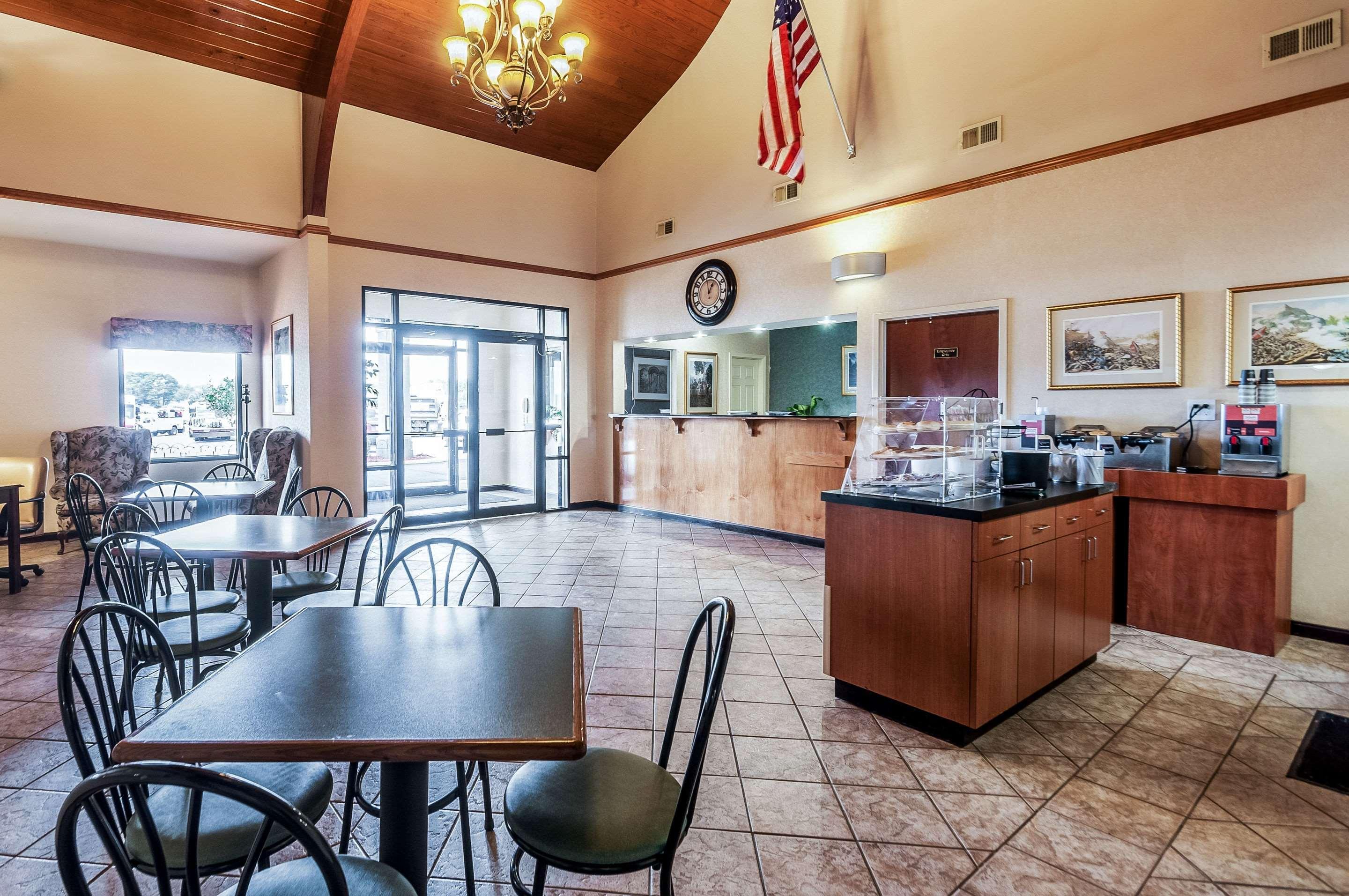 Econo Lodge Inn & Suites Middletown Kültér fotó